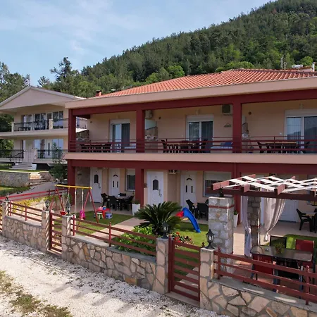 Antigone View Apartmán *