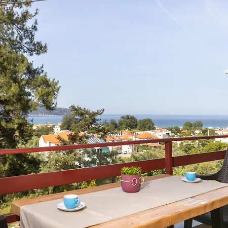 Apartment Antigone View
