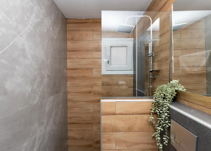 Antigone View アパート *