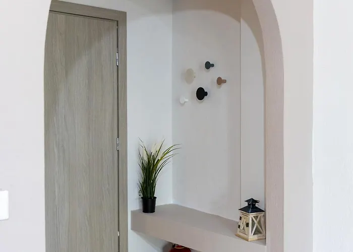 Antigone View スカラ・ポタミアス